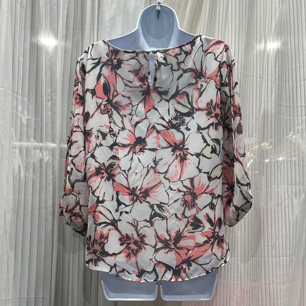 #548 Cleo Floral Print Blouse - Pink and Black - Picture 8 of 10